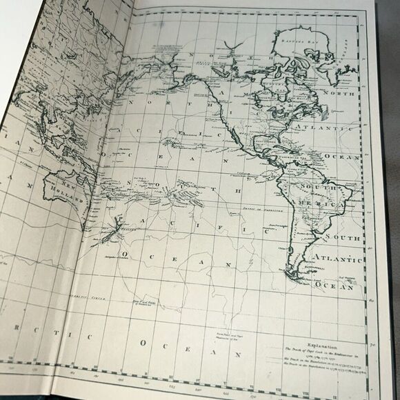 CAPTAIN COOK - 1972 - BY ALISTAIR MACLEAN - HARDCOVER - Picture 3 of 8